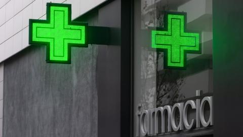 Fachada de una farmacia
