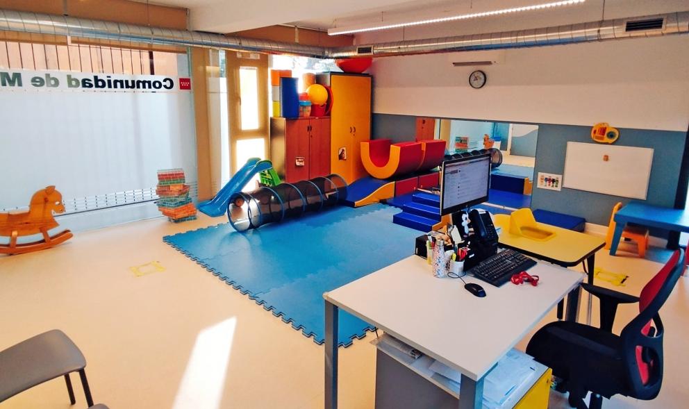 Sala de estimulación y psicomotricidad del Centro Base N.º 9